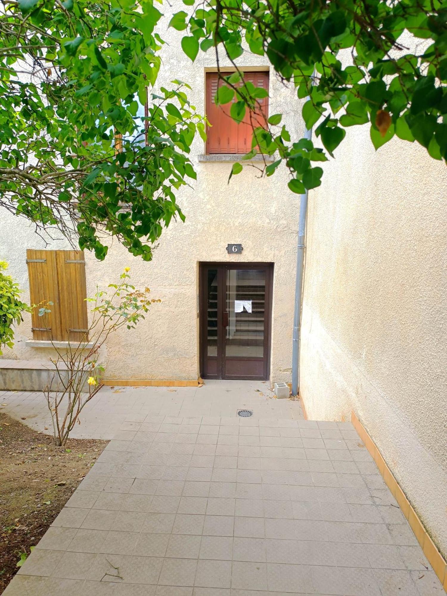 Apartment Proche Gare Et Centre-ville, Parking Gratuit Et Facile, Wifi